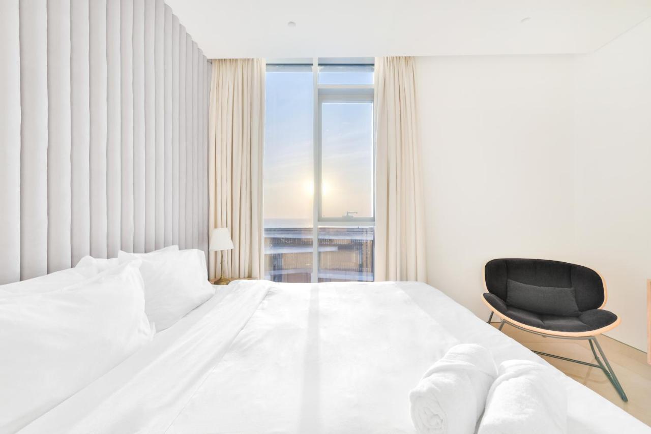 Posh 2 Bedroom Oceanfront Apt In The Heart Of Bluewaters Island Dubaj Exteriér fotografie