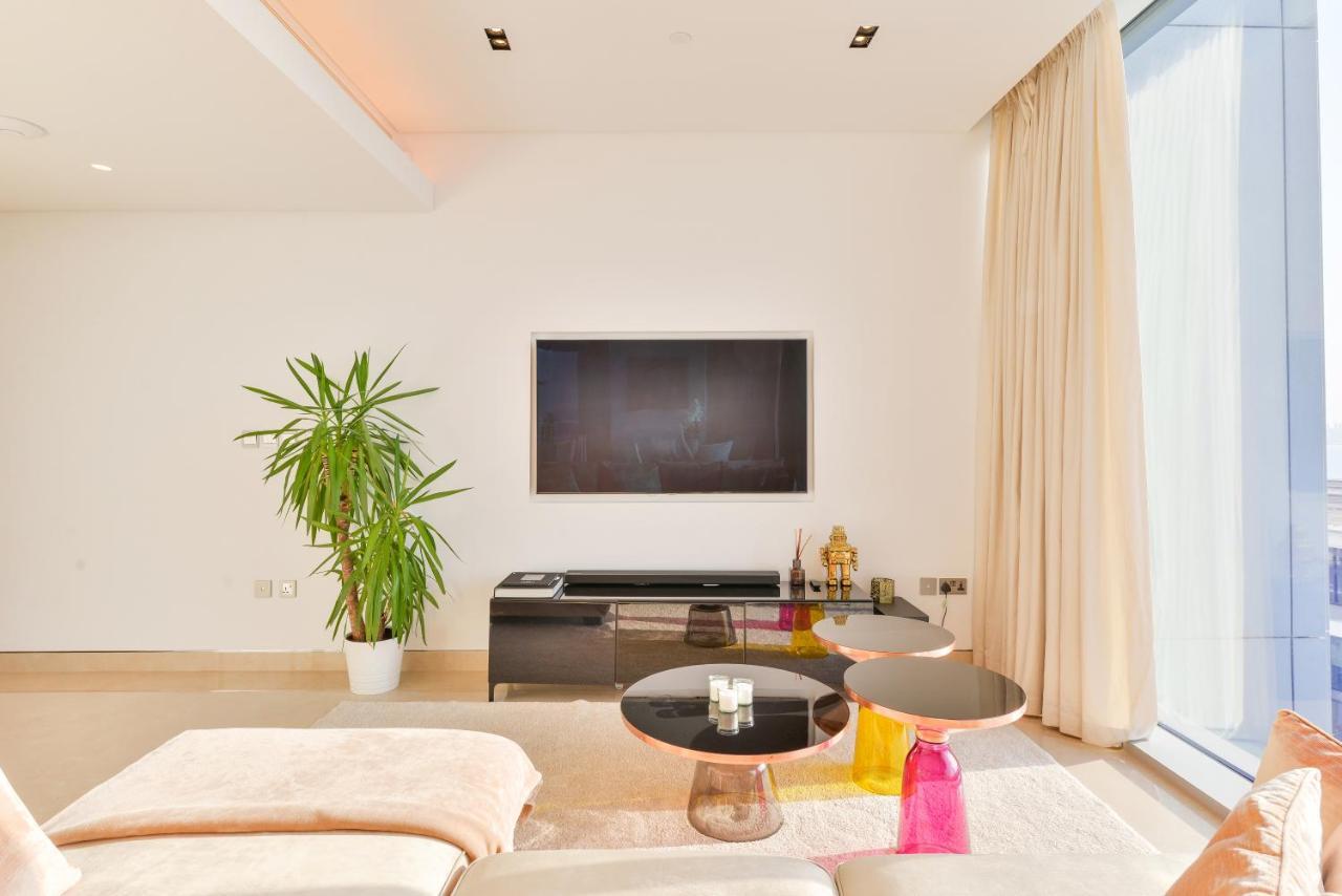 Posh 2 Bedroom Oceanfront Apt In The Heart Of Bluewaters Island Dubaj Exteriér fotografie